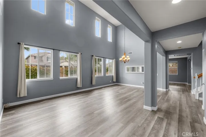 31861 Whitetail Lane, Temecula, California 92592