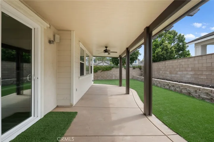 31861 Whitetail Lane, Temecula, California 92592