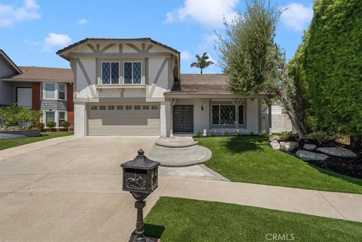 25032 Crystal Circle, Lake Forest, California 92630