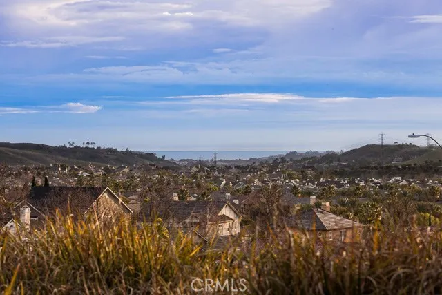 5 Wood Barn Road, Ladera Ranch, California 92694