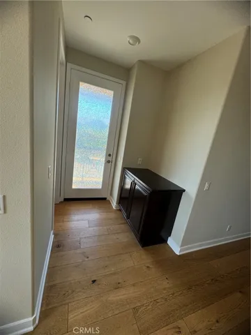 276 Radial, Irvine, California 92618