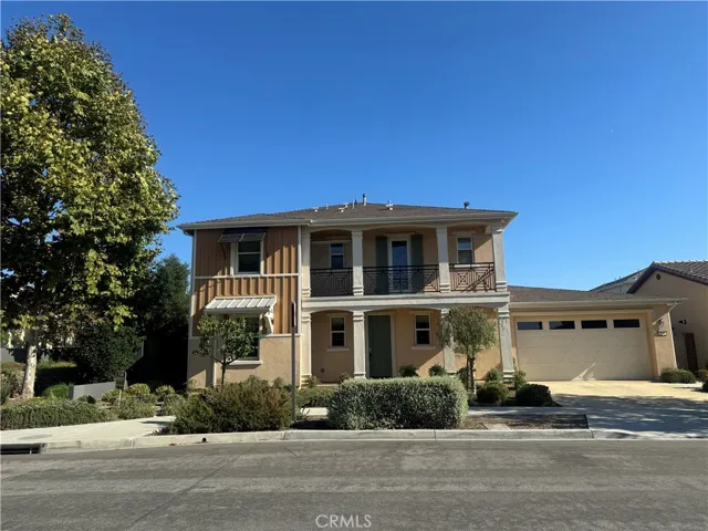 276 Radial, Irvine, California 92618
