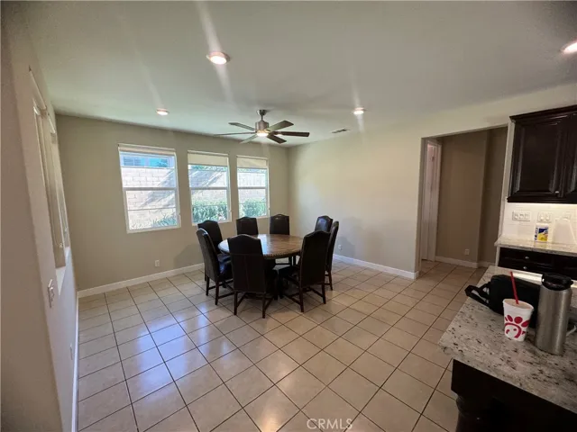 276 Radial, Irvine, California 92618