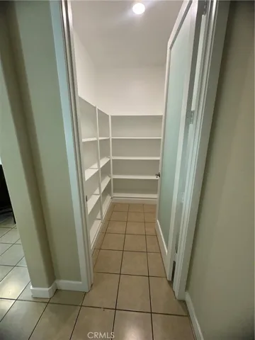 276 Radial, Irvine, California 92618