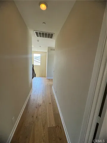 276 Radial, Irvine, California 92618