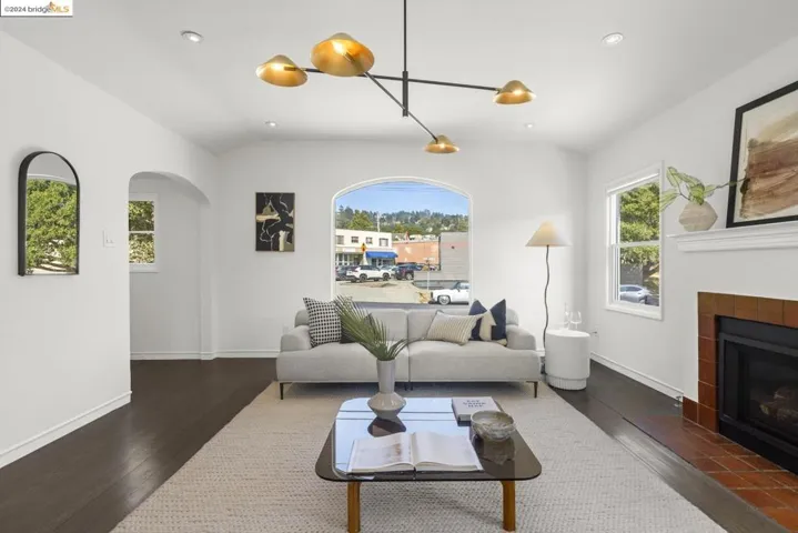 135 Santa Fe Ave, El Cerrito, California 94530