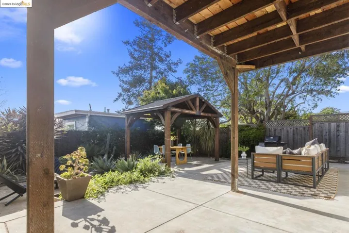 135 Santa Fe Ave, El Cerrito, California 94530