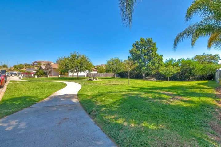 569 Prado Verde, San Marcos, California 92069