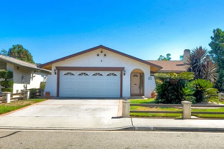 569 Prado Verde, San Marcos, California 92069
