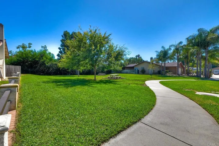 569 Prado Verde, San Marcos, California 92069