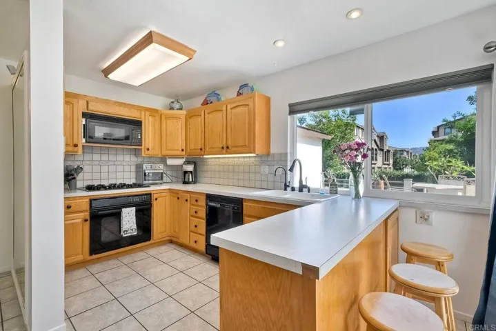 569 Prado Verde, San Marcos, California 92069