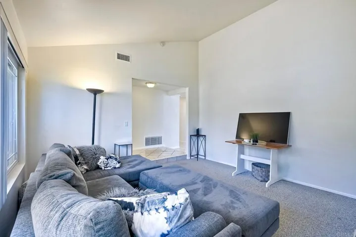 569 Prado Verde, San Marcos, California 92069