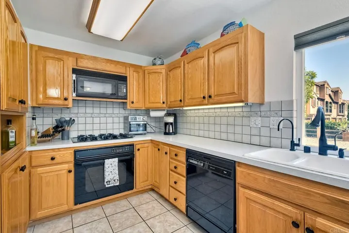 569 Prado Verde, San Marcos, California 92069
