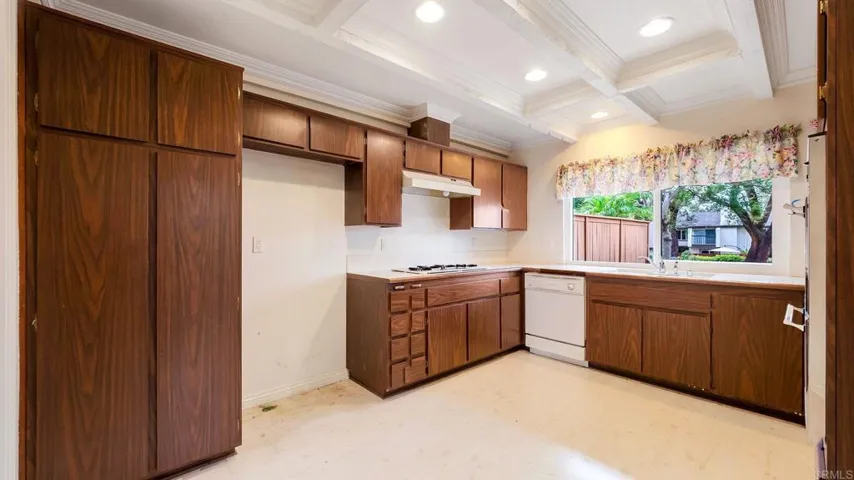 17564 Cerro Verde Drive, Yorba Linda, California 92886