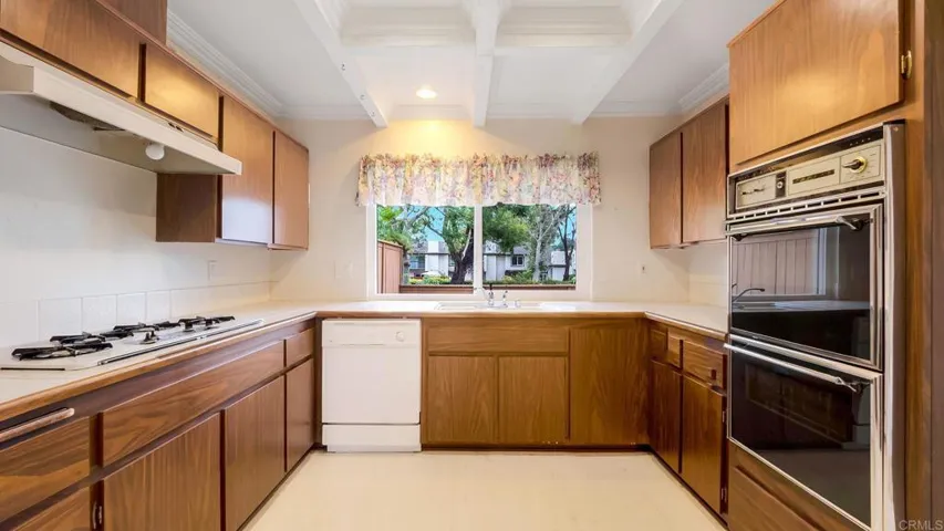 17564 Cerro Verde Drive, Yorba Linda, California 92886