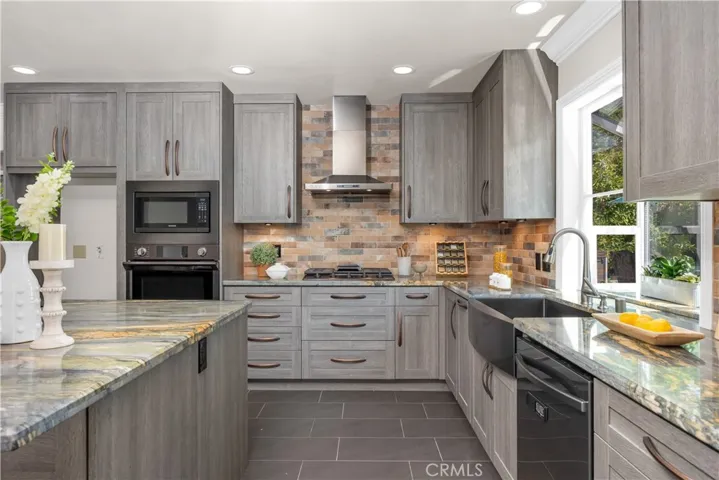1391 Deborah Drive, North Tustin, California 92705