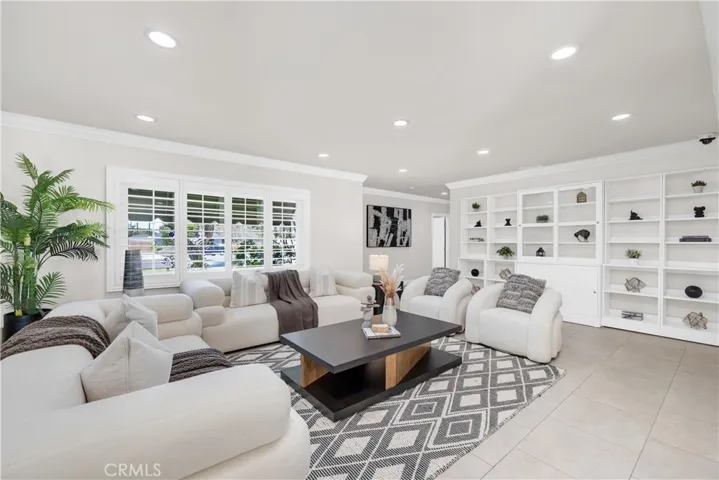 1391 Deborah Drive, North Tustin, California 92705
