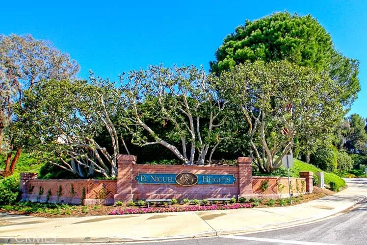 El Niguel Heights highly desirable Community
