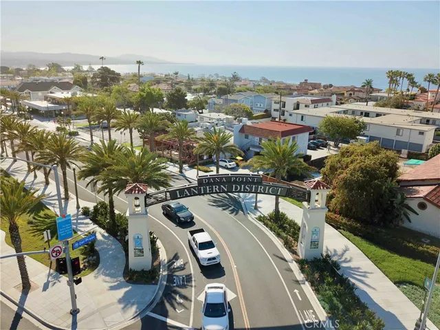 Short drive/bike to Downtown Dana Point Lantern District