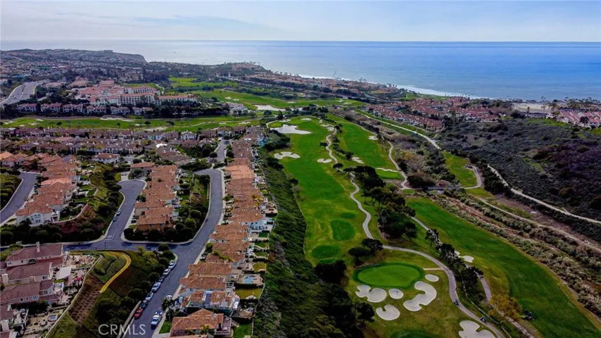 Golf Courses nearby