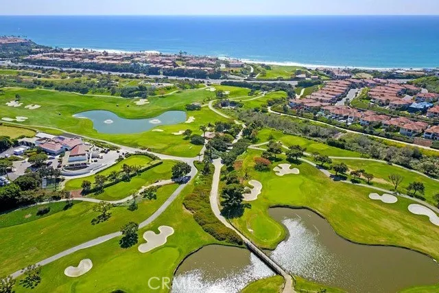 Golf Courses nearby and 5 Star Resorts