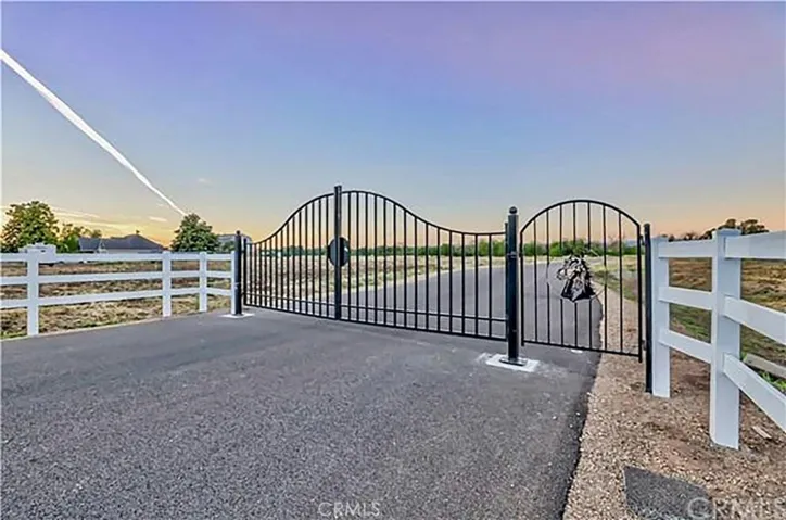 Private Gate For Neighborhood