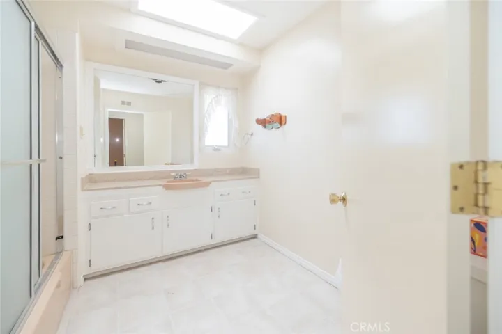 1511 Carpenter Street, La Habra, California 90631