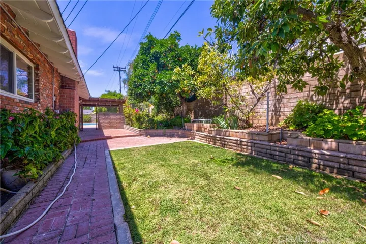 1511 Carpenter Street, La Habra, California 90631