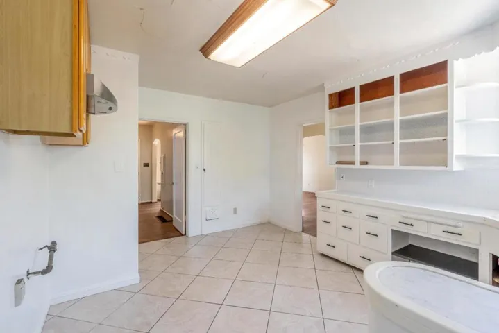3911 Barrett Avenue, Richmond, California 94805