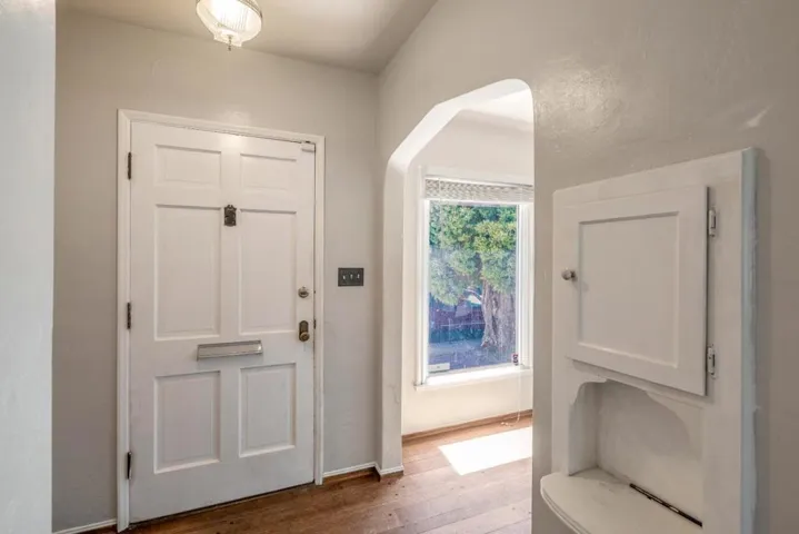 3911 Barrett Avenue, Richmond, California 94805