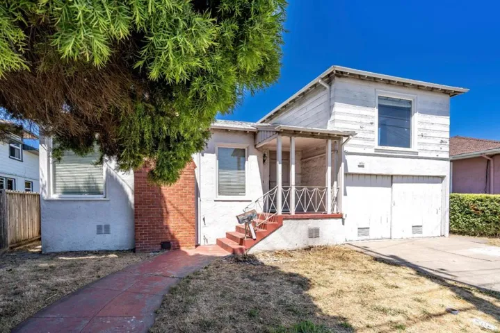3911 Barrett Avenue, Richmond, California 94805
