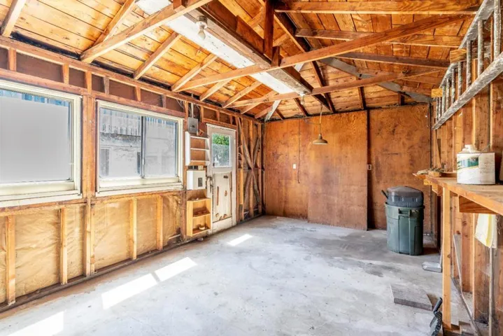 3911 Barrett Avenue, Richmond, California 94805