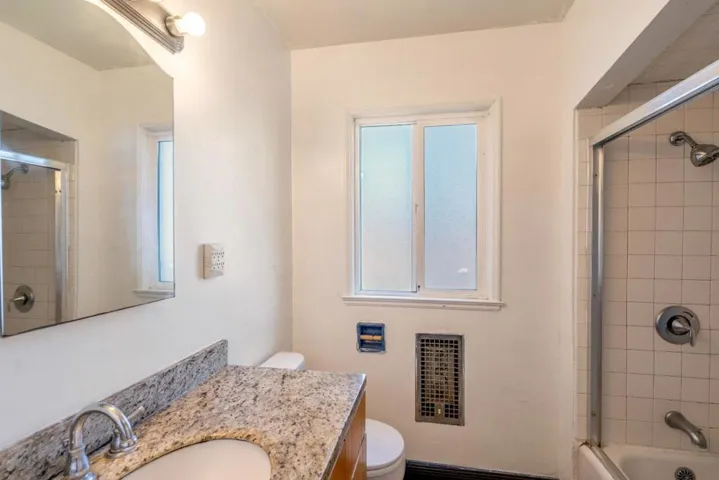 3911 Barrett Avenue, Richmond, California 94805