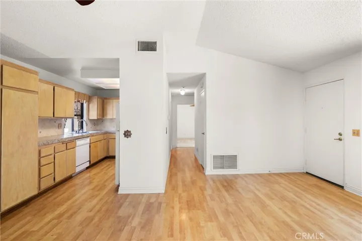 7702 Riverdale Way, Stanton, California 92649