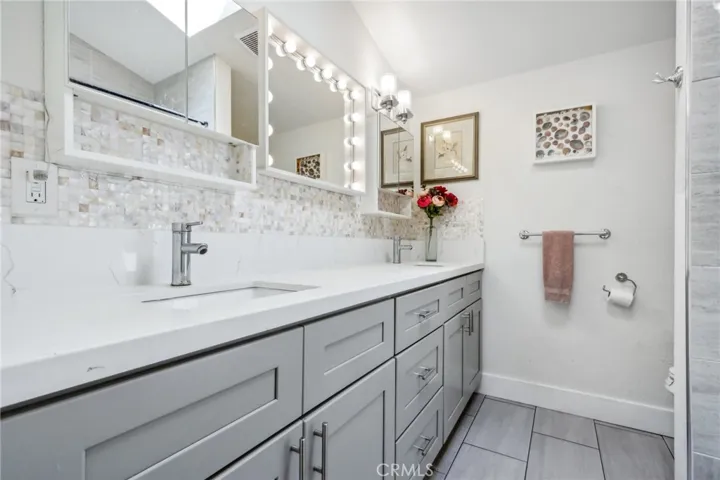 11672 John Avenue, Garden Grove, California 92840