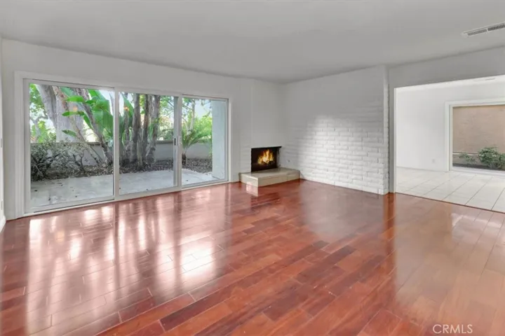 504 Cancha, Newport Beach, California 92660