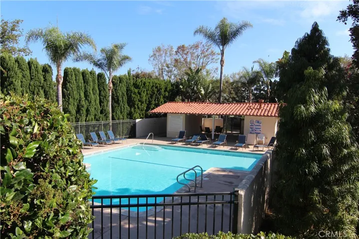 504 Cancha, Newport Beach, California 92660
