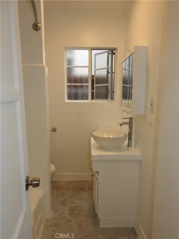 1260 N Hayworth Avenue, West Hollywood, California 90046