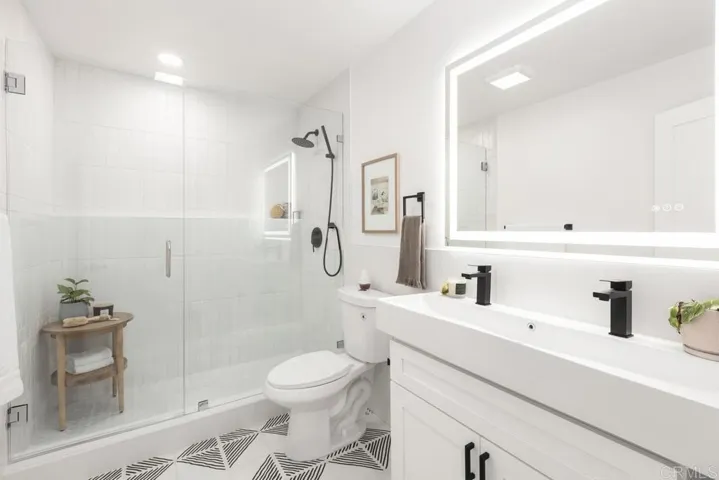 5670 Genoa Drive, San Diego, California 92120
