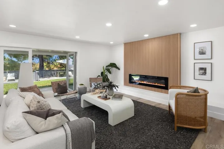 5670 Genoa Drive, San Diego, California 92120