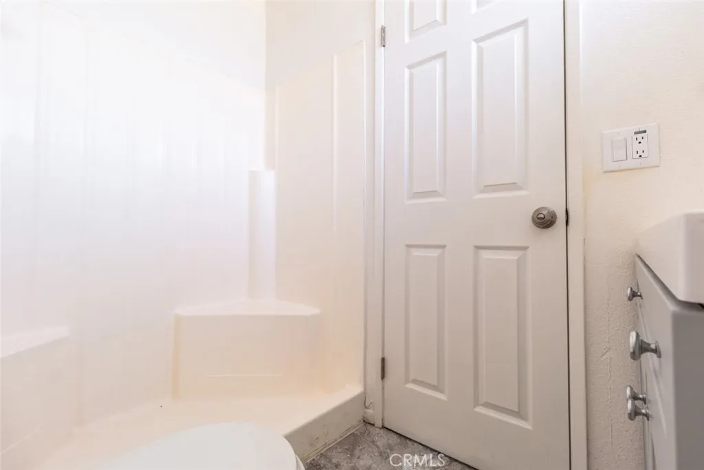 40166 178th Street E, Palmdale, California 93591 home-pic-18