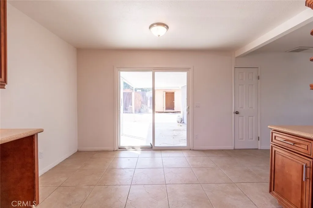 40166 178th Street E, Palmdale, California 93591 home-pic-8