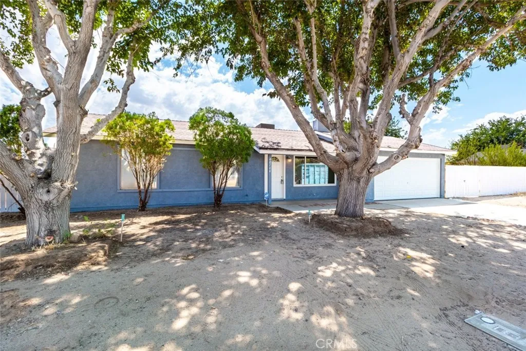 40166 178th Street E, Palmdale, California 93591 home-pic-0