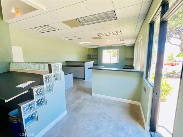 2653 Victoria Avenue, San Luis Obispo, California 93401