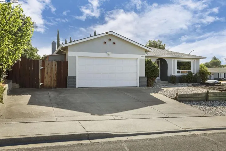 1009 Jewett Ave, Pittsburg, California 94565