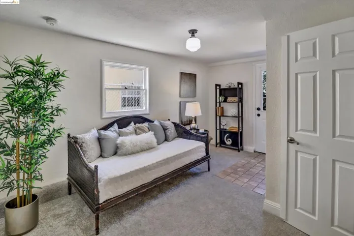 1633 54th Ave, Oakland, California 94601
