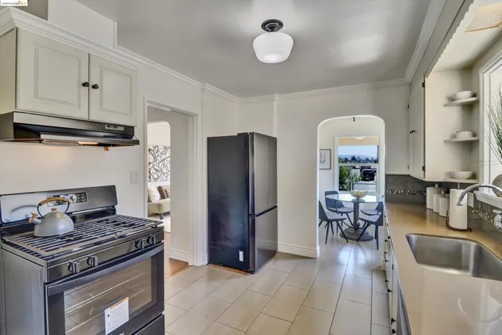 1633 54th Ave, Oakland, California 94601