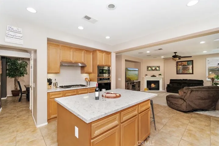 6045 Lost Horse Drive, Fontana, California 92336