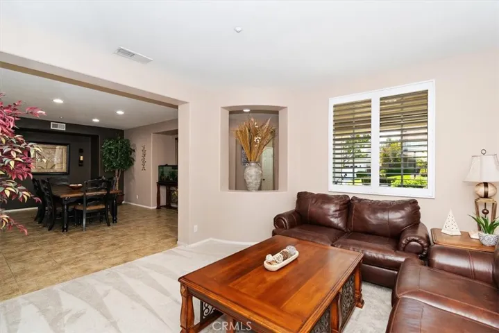 6045 Lost Horse Drive, Fontana, California 92336
