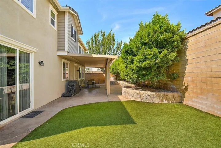 6045 Lost Horse Drive, Fontana, California 92336